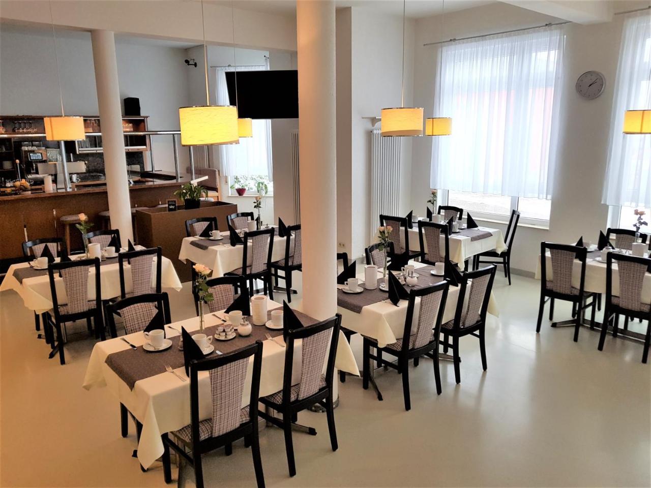Hotel Weissach Am Neuenbuehl מראה חיצוני תמונה
